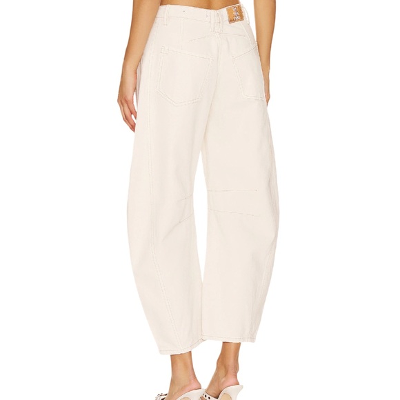 Spring Refresh 🌸 
Free People We The Free Good Luck Mid Rise Barrel
Jeans - Picture 3 of 9